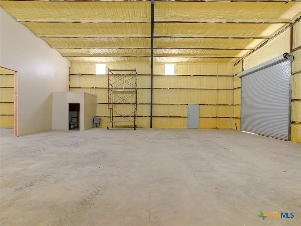 10.78 acres in Williamson County - photo 18