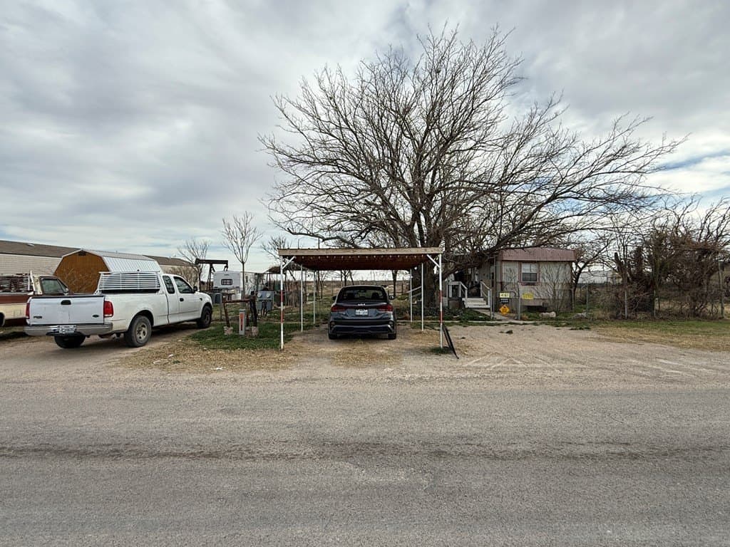 0.26 acres in Ector County - photo 5