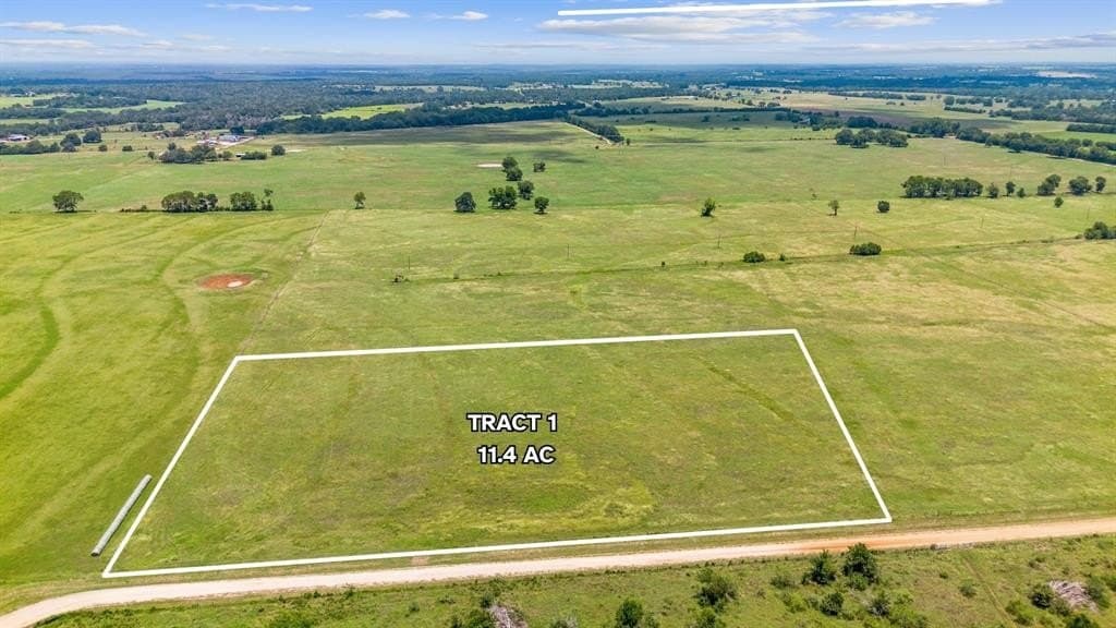 11.46 acres in Burleson County - photo 2