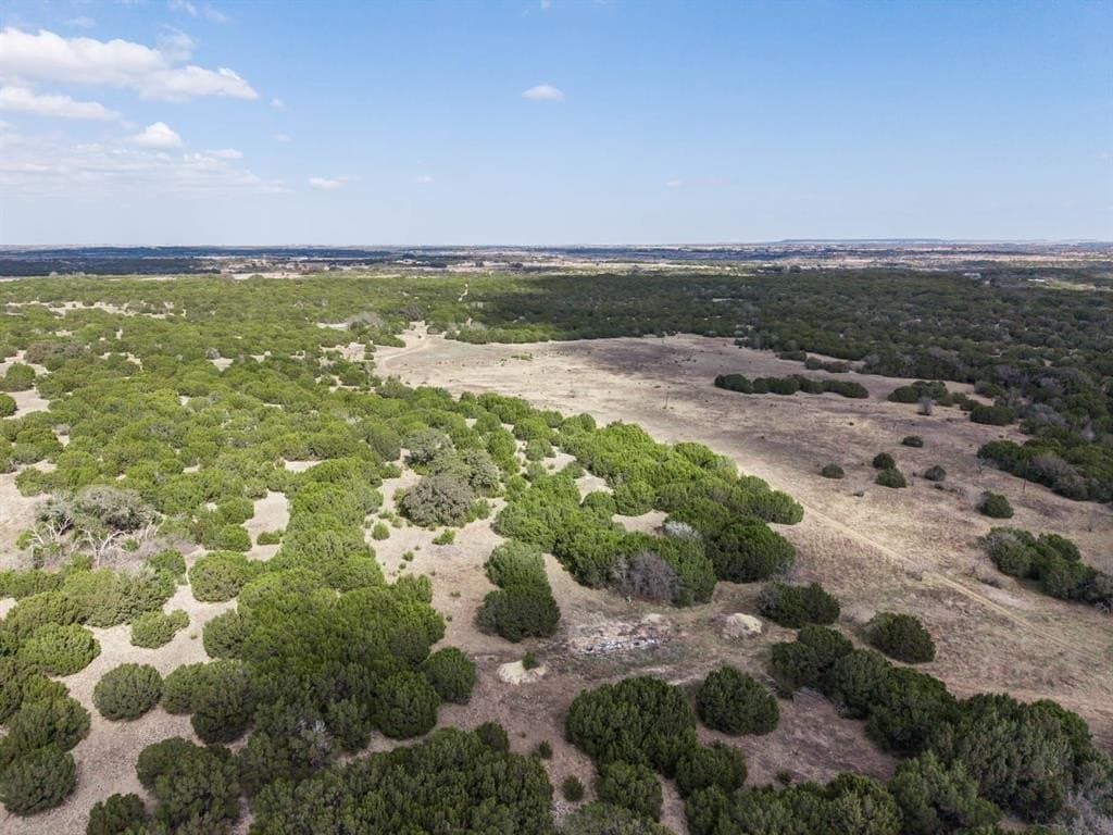 228.95 acres in Hamilton County - photo 10