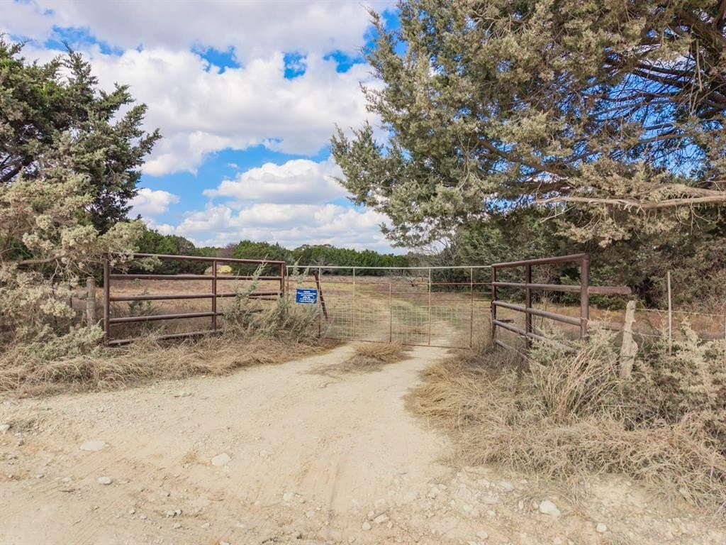 228.95 acres in Hamilton County - photo 6
