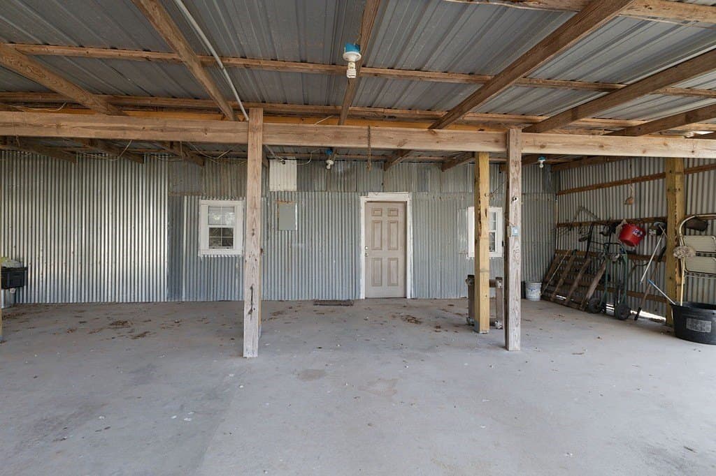 48 acres in Lavaca County - photo 27