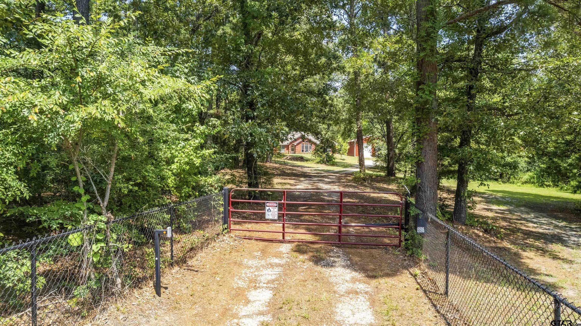 15 acres in Smith County - photo 2