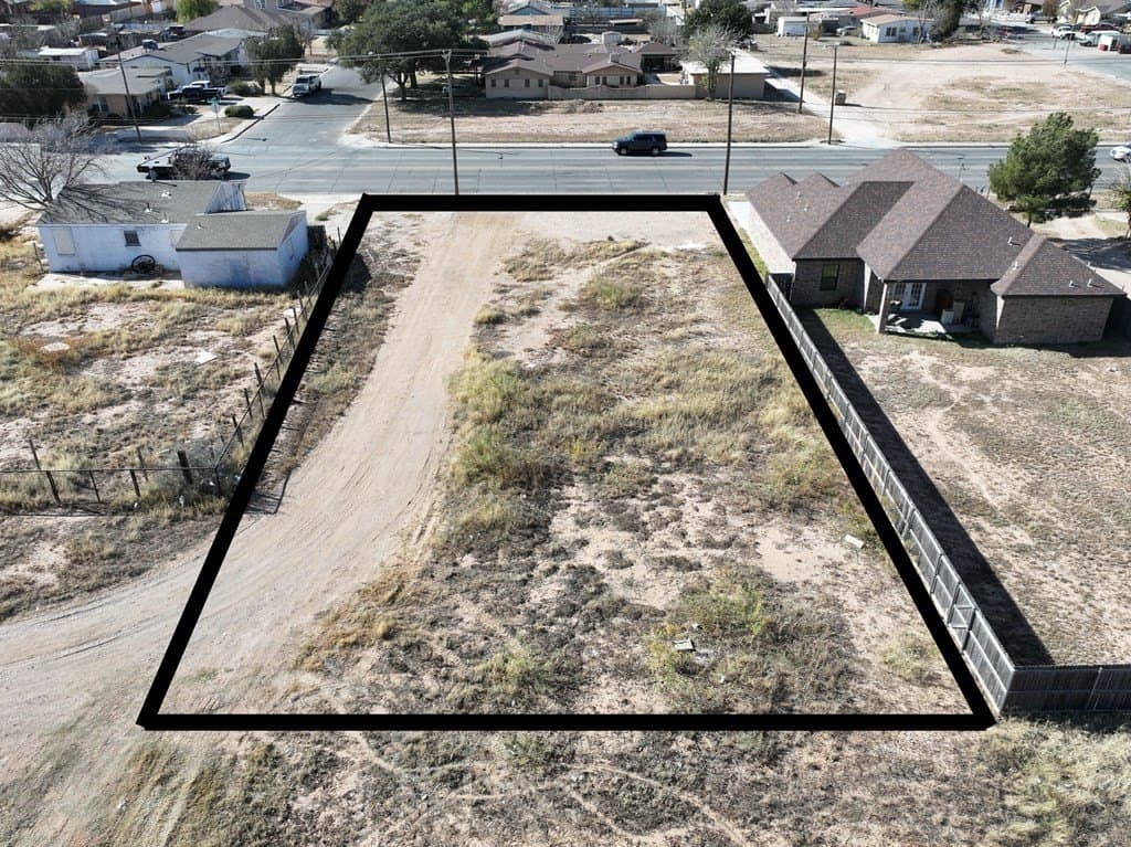 0.31 acres in Midland County - photo 2