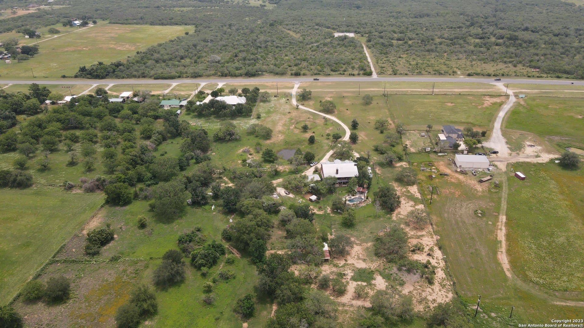 15 acres in Bexar County - photo 3
