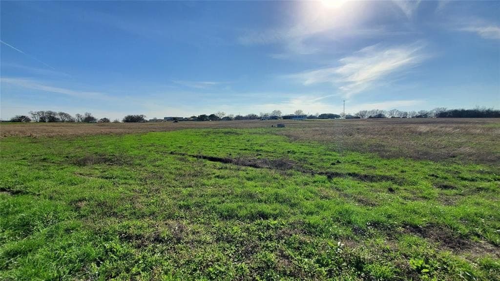 13.97 acres in Navarro County - photo 27