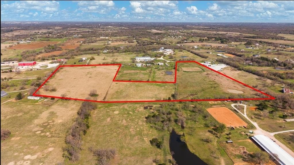 32.62 acres in Johnson County - photo 7