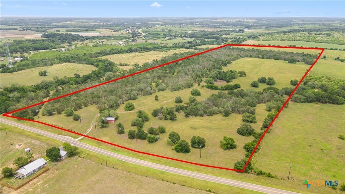 79.61 acres in Caldwell County - photo 3