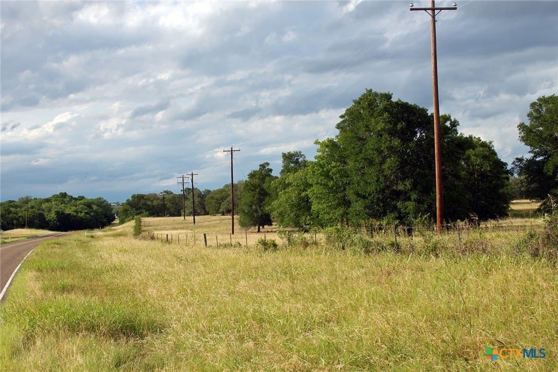 79.61 acres in Caldwell County - photo 2