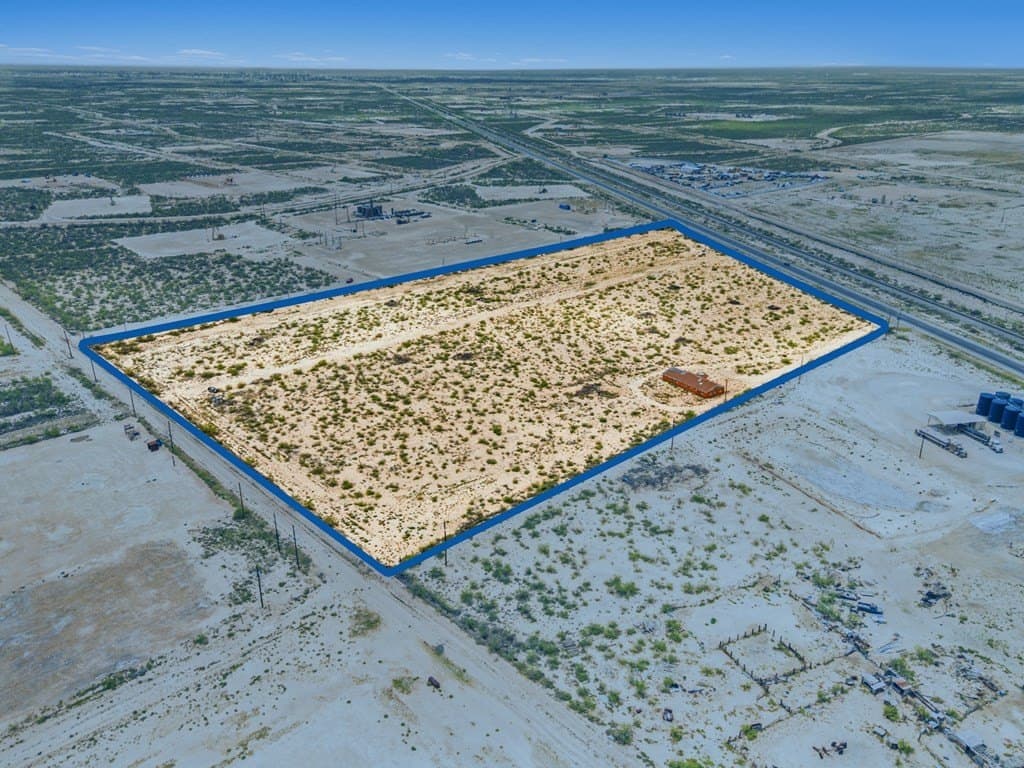22.37 acres in Ward County - photo 3