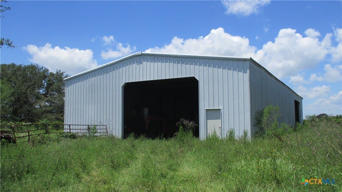 412.21 acres in Brazoria County - photo 4