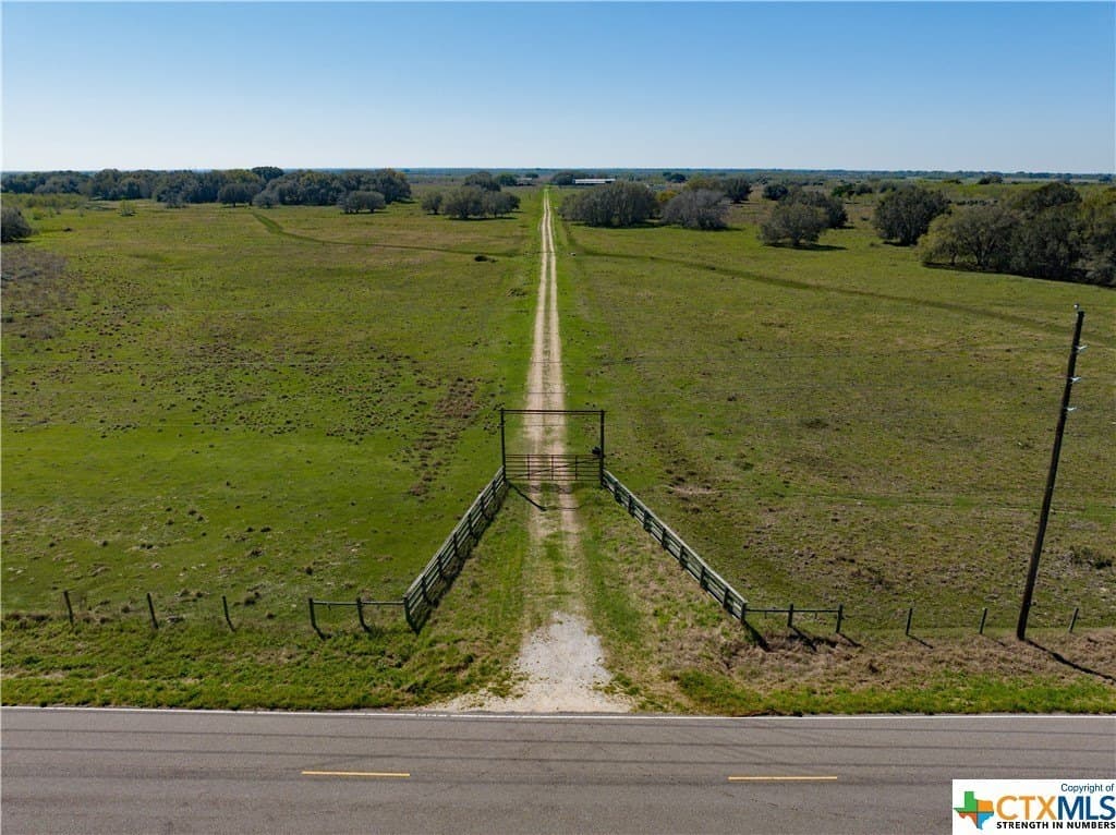 6018 County Road 18