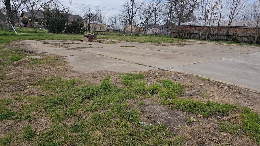 0.24 acres in Navarro County - photo 5