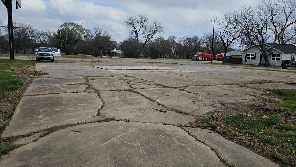 0.24 acres in Navarro County - photo 12
