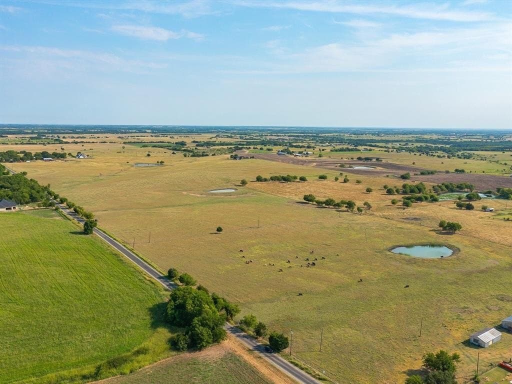 2 acres in Ellis County - photo 4
