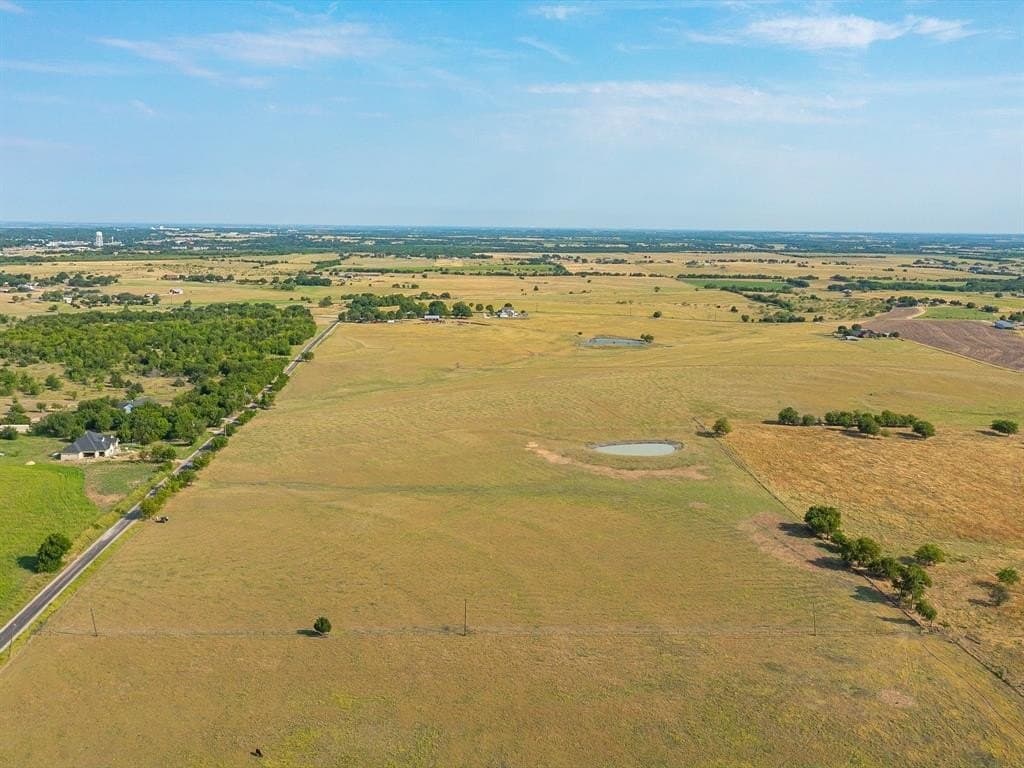 2 acres in Ellis County - photo 11