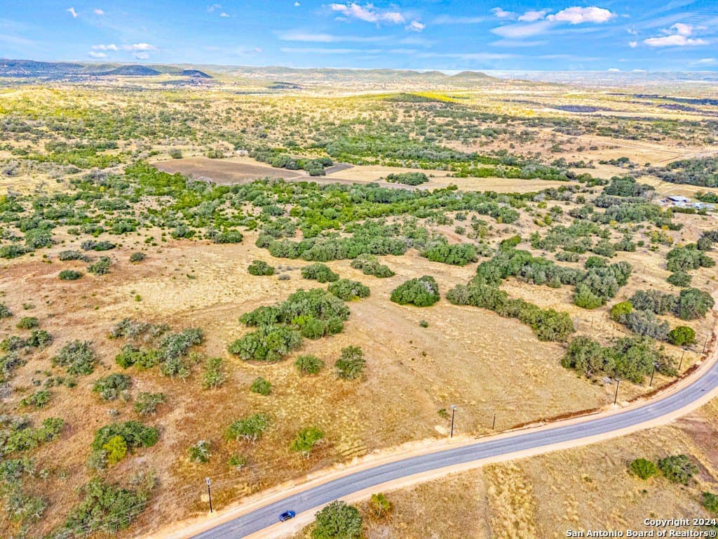 10.02 acres in Bandera County - photo 3