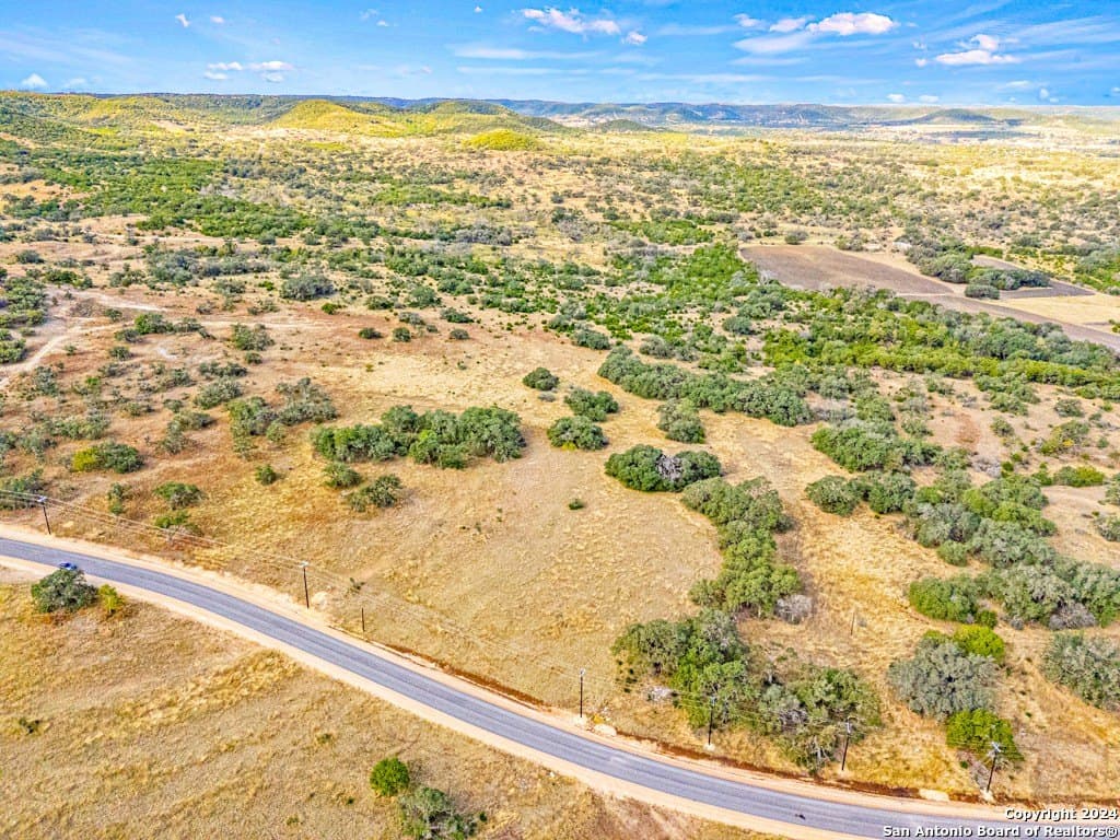 10.02 acres in Bandera County - photo 4