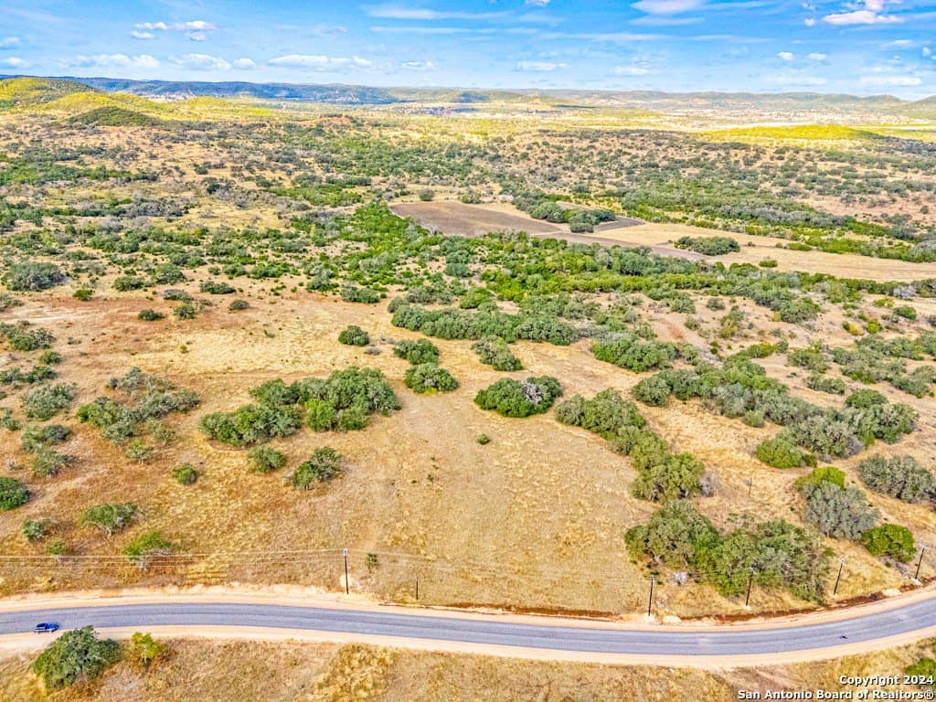 10.02 acres in Bandera County - photo 5