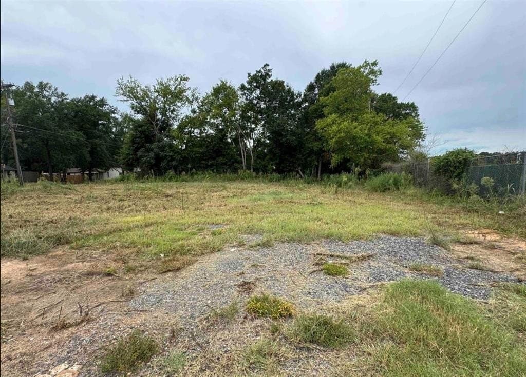 0.4 acres in Gregg County - photo 3