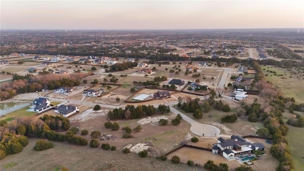 0.84 acres in Ellis County - photo 4