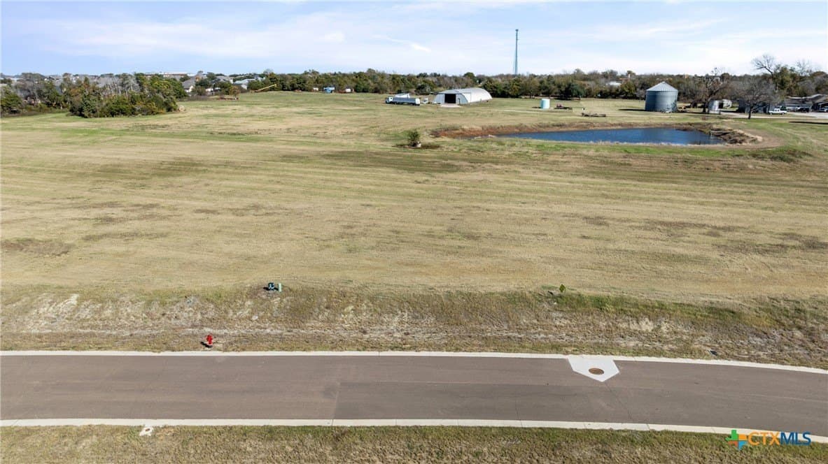 0.77 acres in McLennan County - photo 3