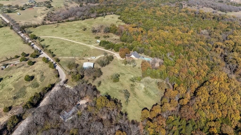 25.1 acres in Ellis County - photo 33