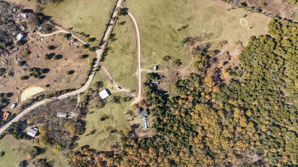 25.1 acres in Ellis County - photo 30