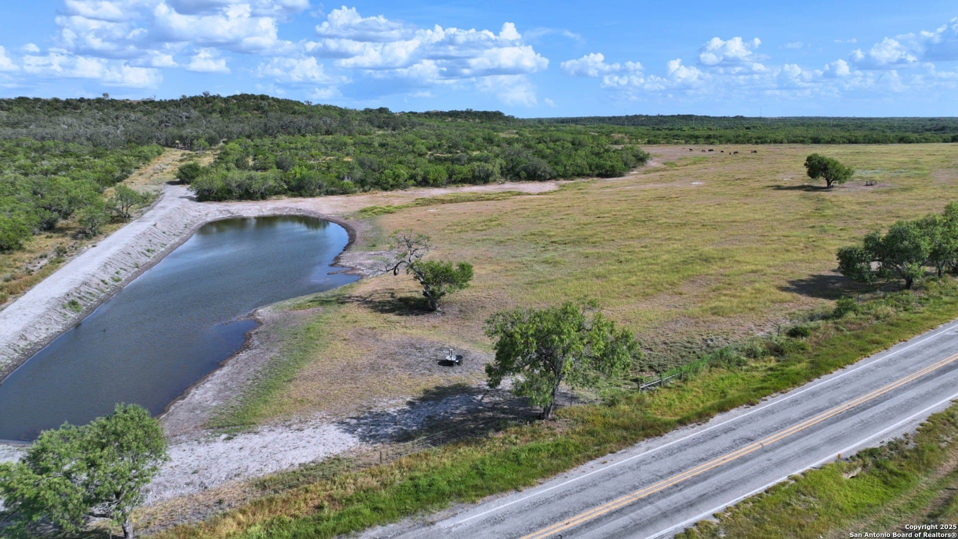 32 acres in Karnes County - photo 17