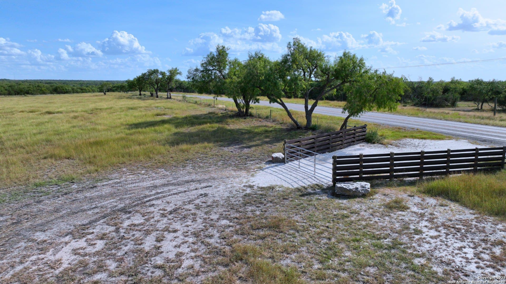 32 acres in Karnes County - photo 26
