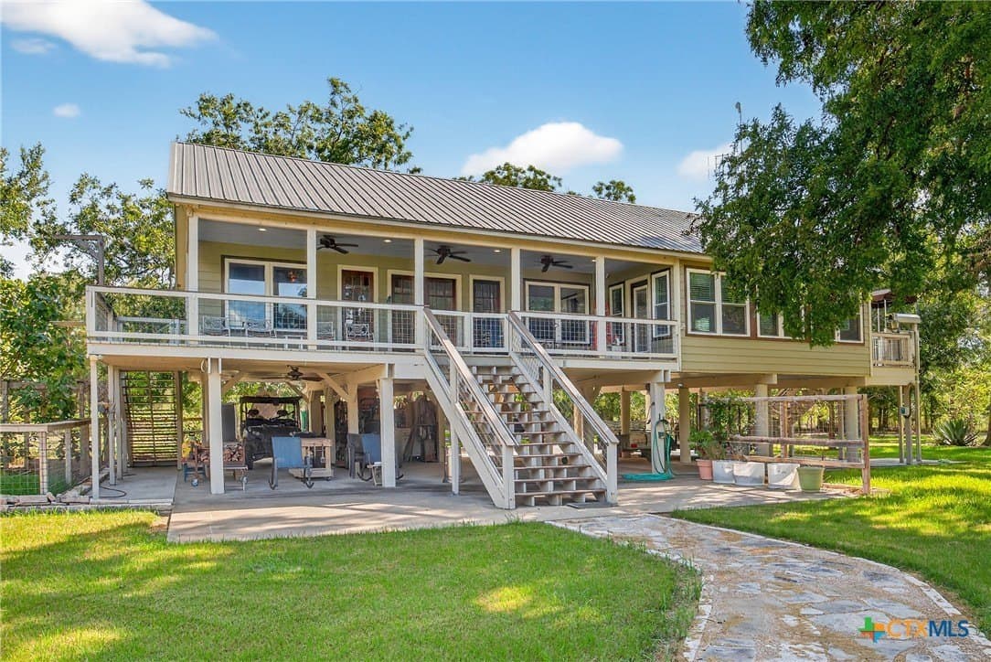 10.66 acres in Gonzales County - photo 35