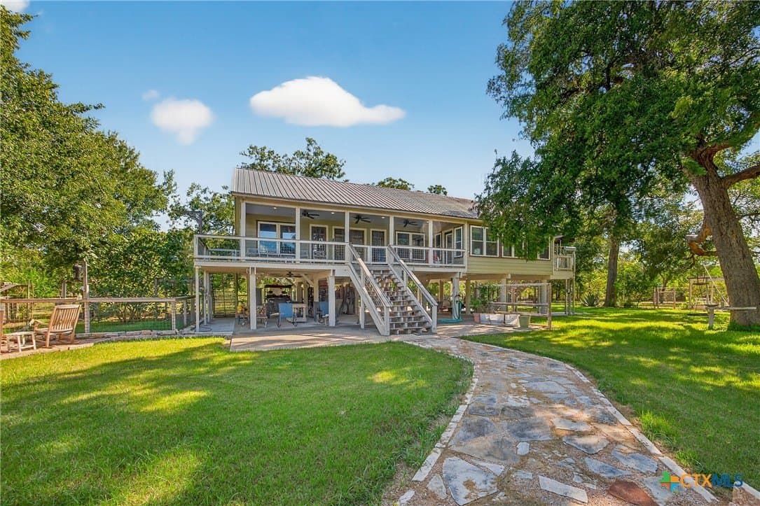 10.66 acres in Gonzales County - photo 36