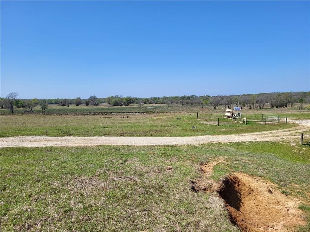 185.8 acres in Limestone County - photo 21