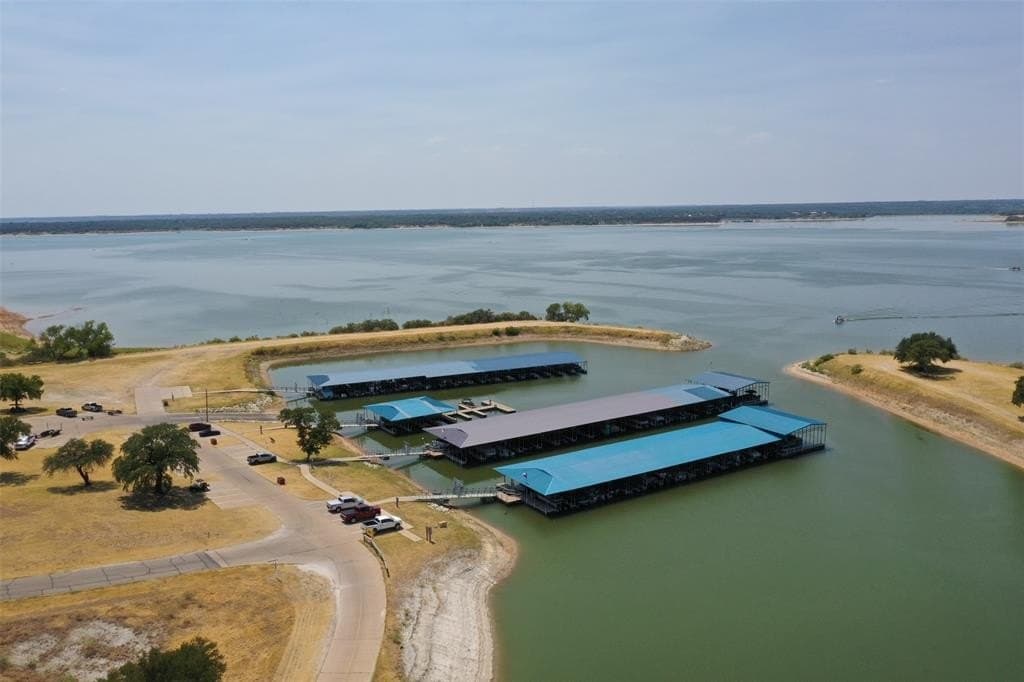 0.39 acres in Hill County - photo 11