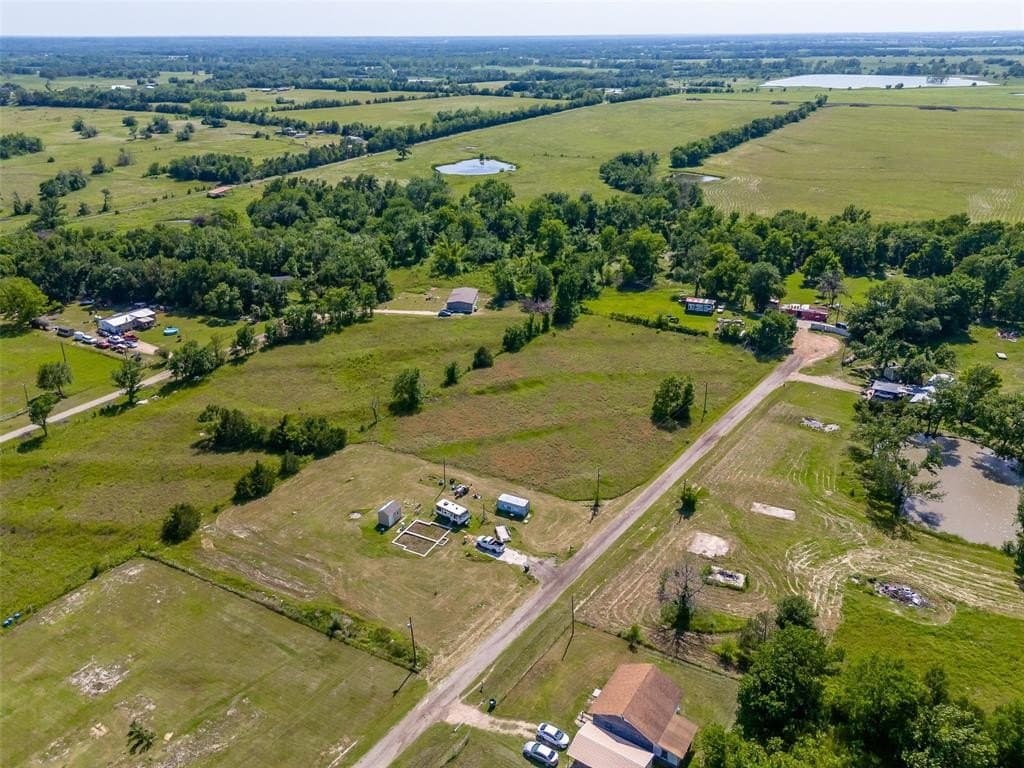 1.95 acres in Lamar County - photo 16