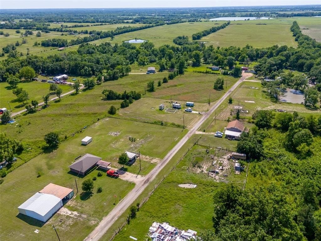 1.95 acres in Lamar County - photo 18