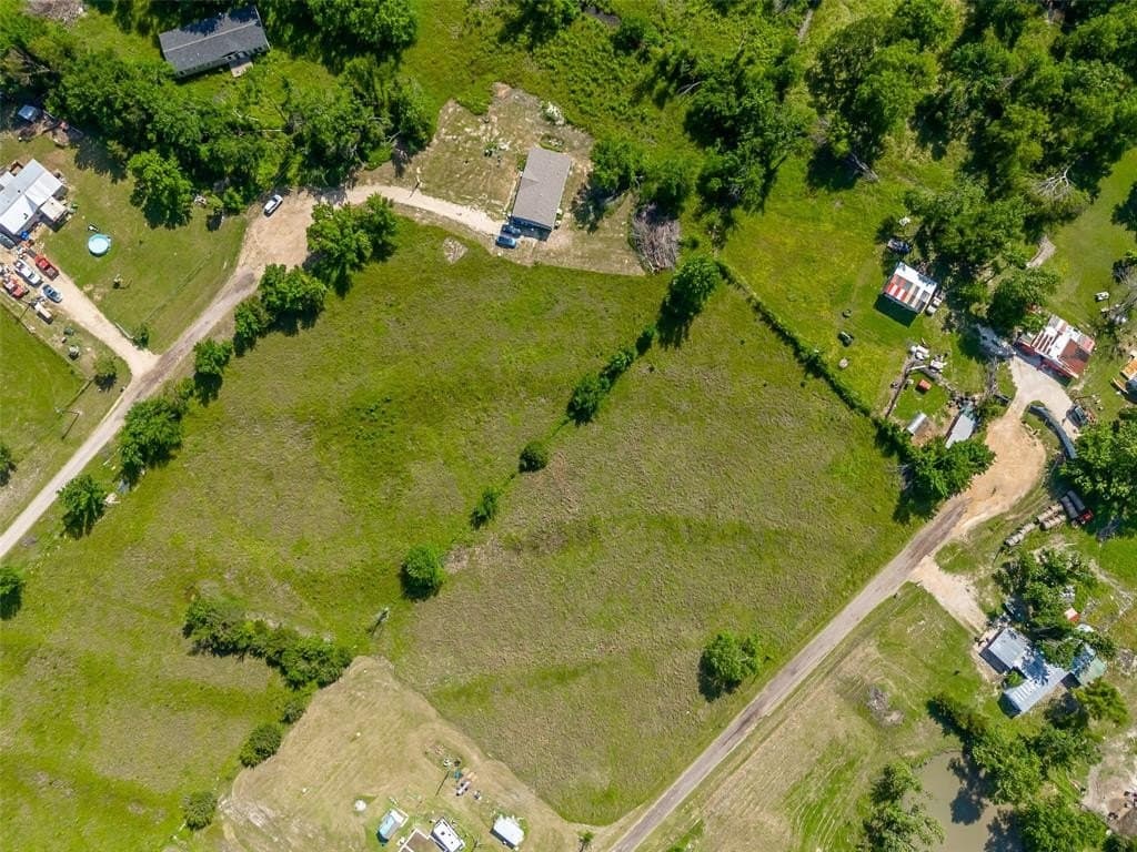 1.95 acres in Lamar County - photo 26