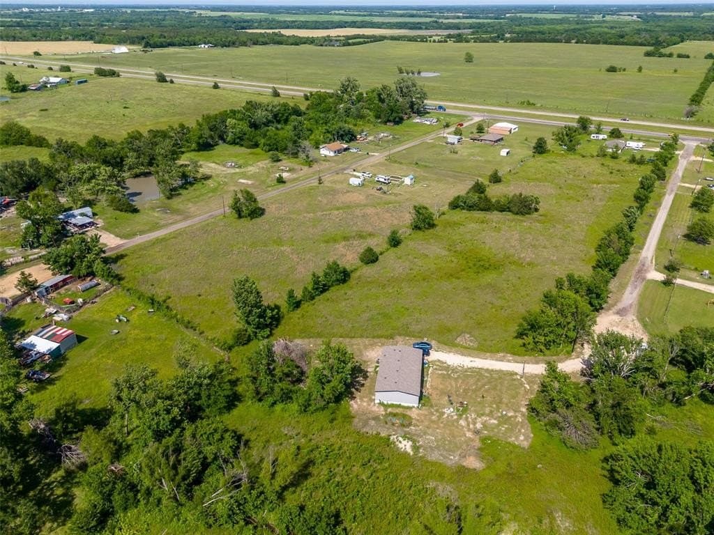 1.95 acres in Lamar County - photo 30