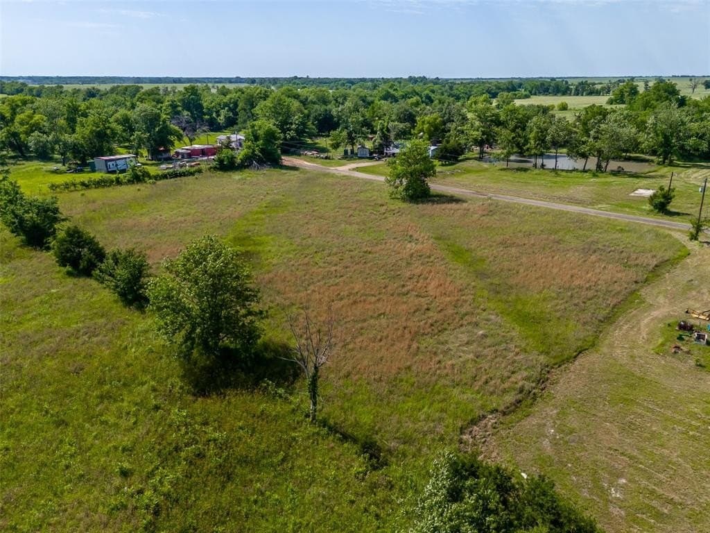 1.95 acres in Lamar County - photo 34