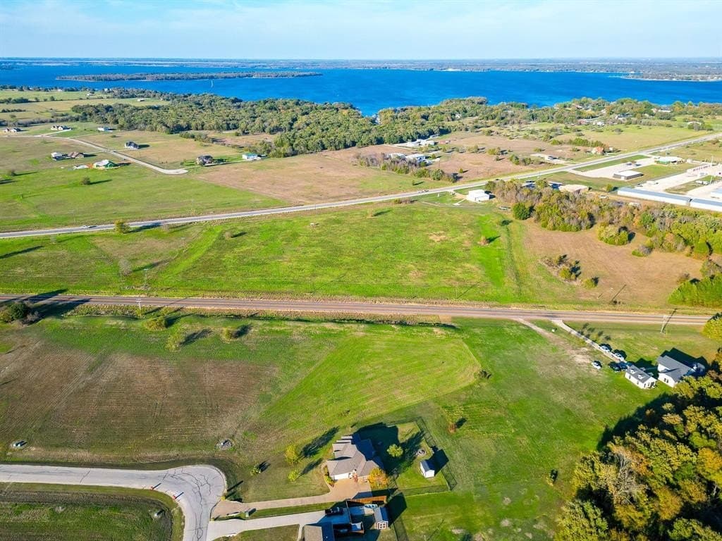 1.47 acres in Navarro County - photo 6
