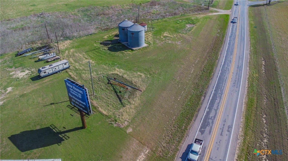 0.8 acres in Bell County - photo 2