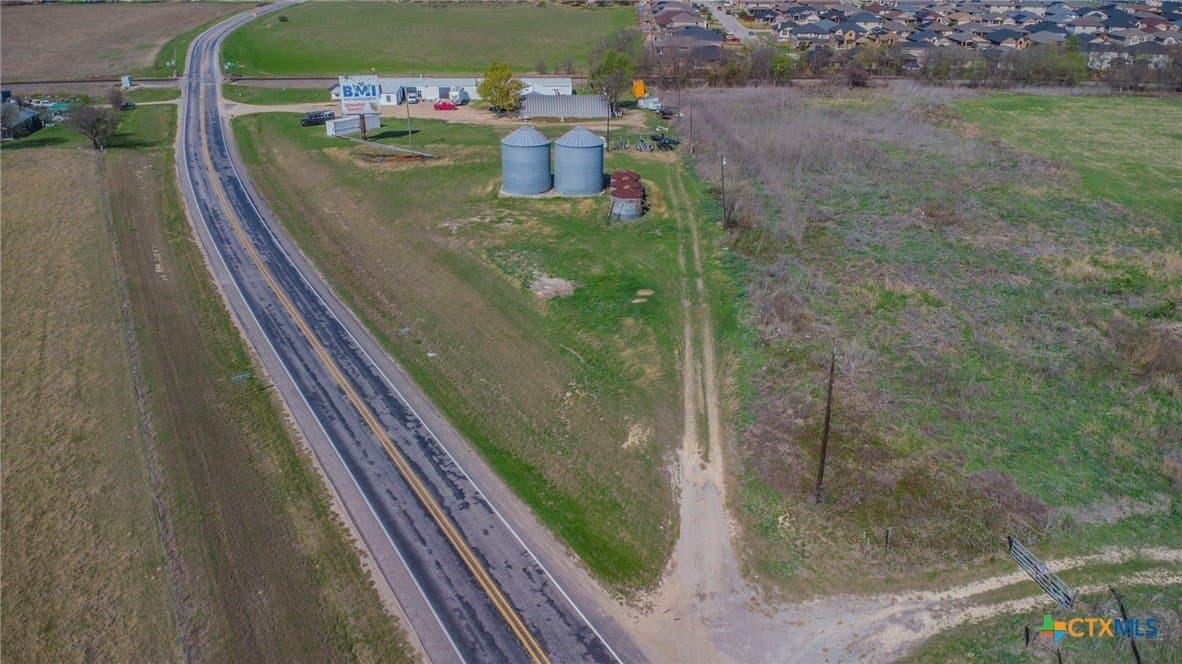 0.8 acres in Bell County - photo 3