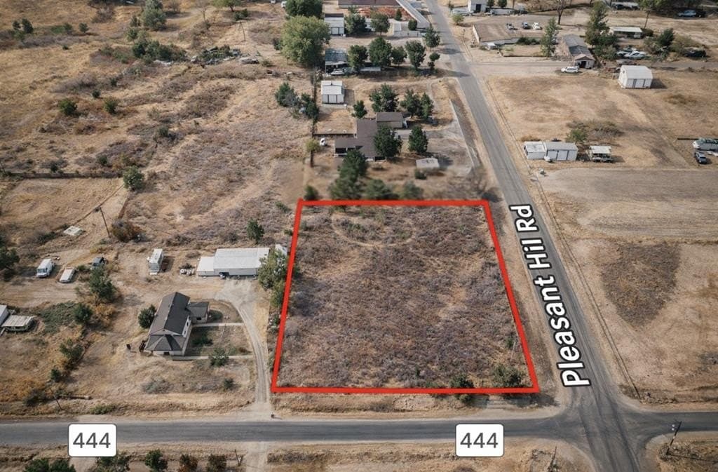970 County Rd 444