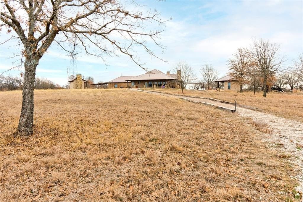 11.35 acres in Wise County - photo 32