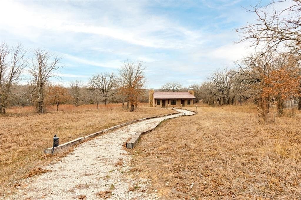 11.35 acres in Wise County - photo 29