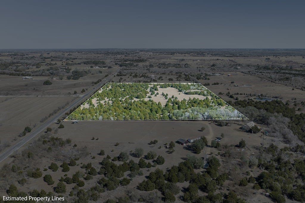 27.04 acres in Fayette County - photo 2