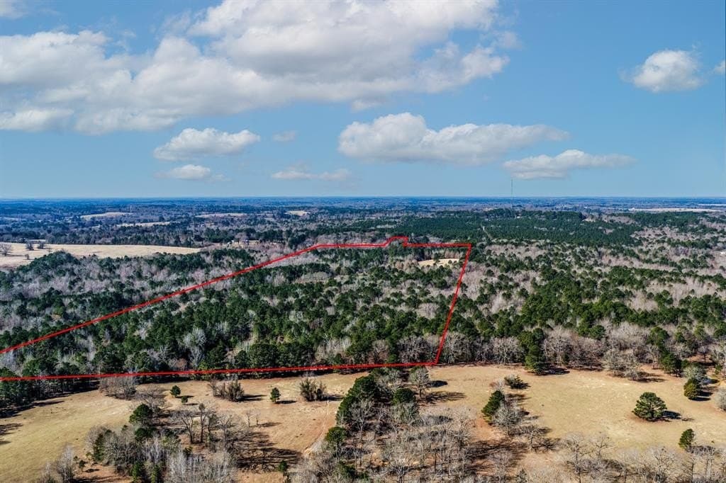 101 acres in Smith County - photo 12