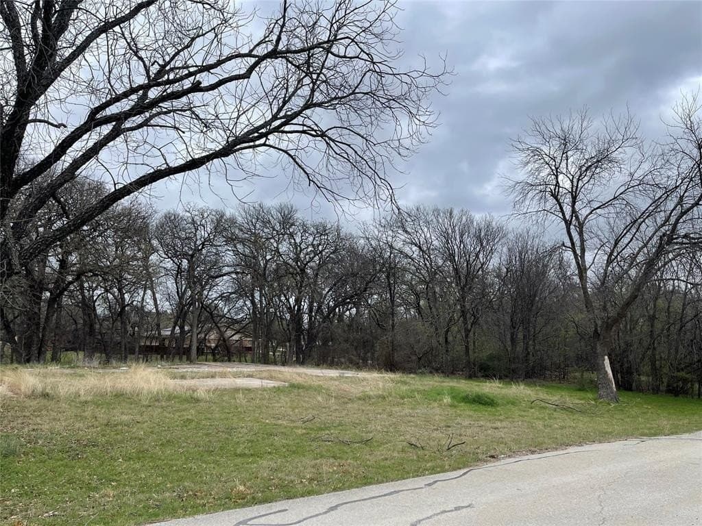 0.35 acres in Denton County - photo 2