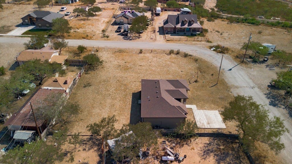 9,000 acres in Maverick County - photo 59