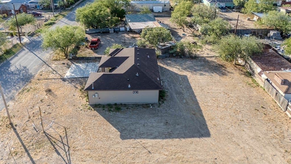 9,000 acres in Maverick County - photo 57